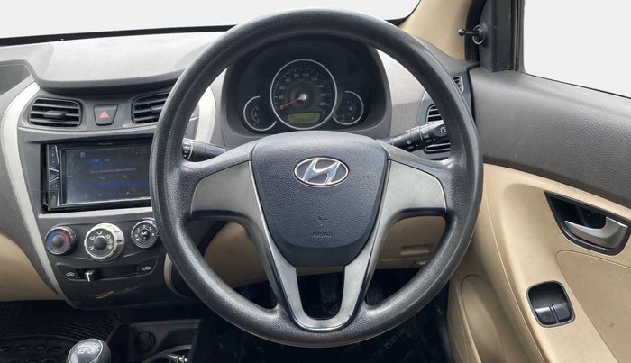 2015 Hyundai Eon SPORTZ, Petrol, Manual, 54,736 km, Steering Wheel Close Up