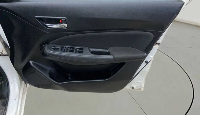 2018 Maruti Swift VXI, CNG, Manual, 67,024 km, Driver Side Door Panels Control