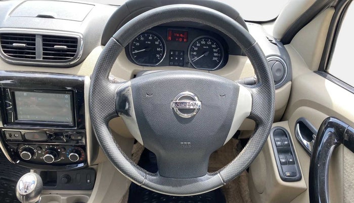 2013 Nissan Terrano XV D THP 110 PS, Diesel, Manual, 77,612 km, Steering Wheel Close Up