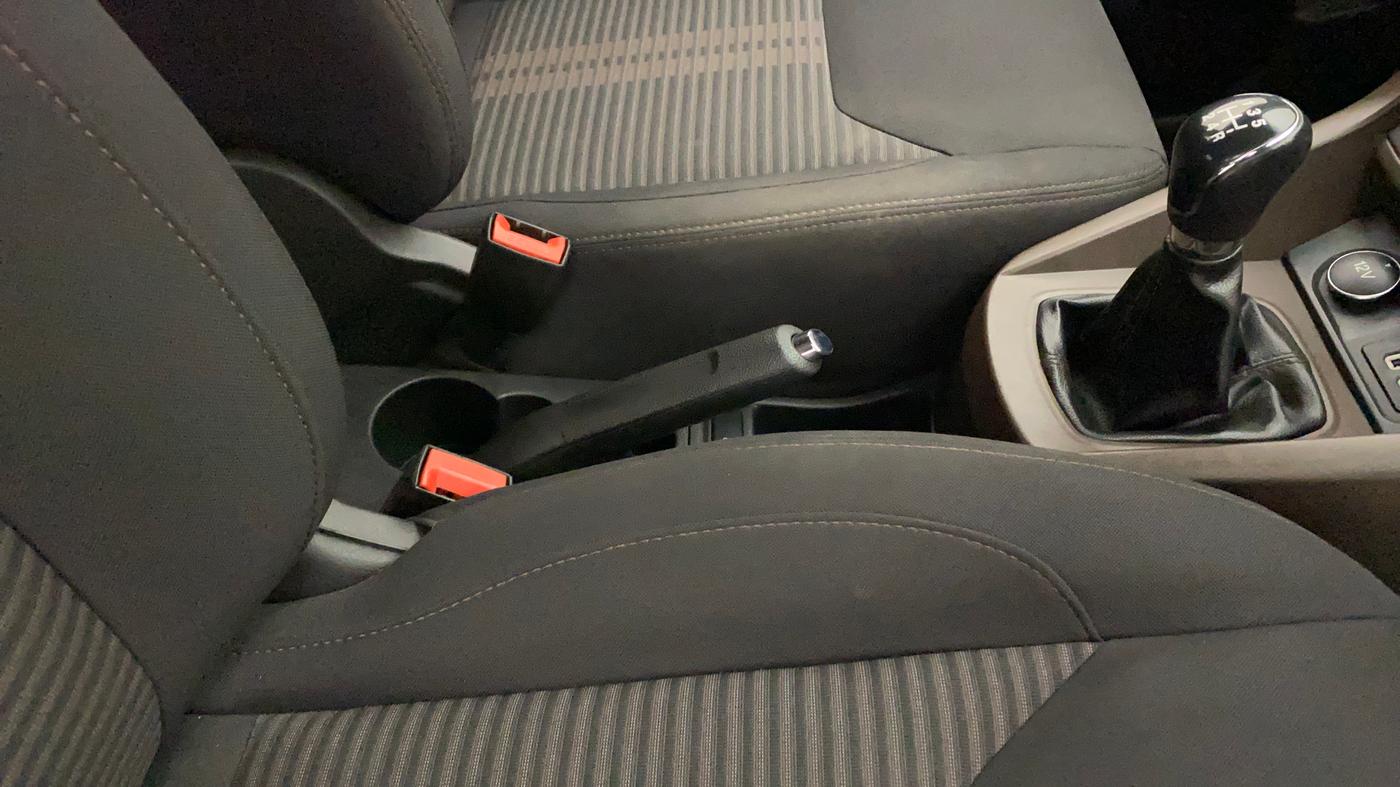 2018 Ford FREESTYLE TITANIUM PLUS 1.2 PETROL, Petrol, Manual, 42,528 km, Gear Lever