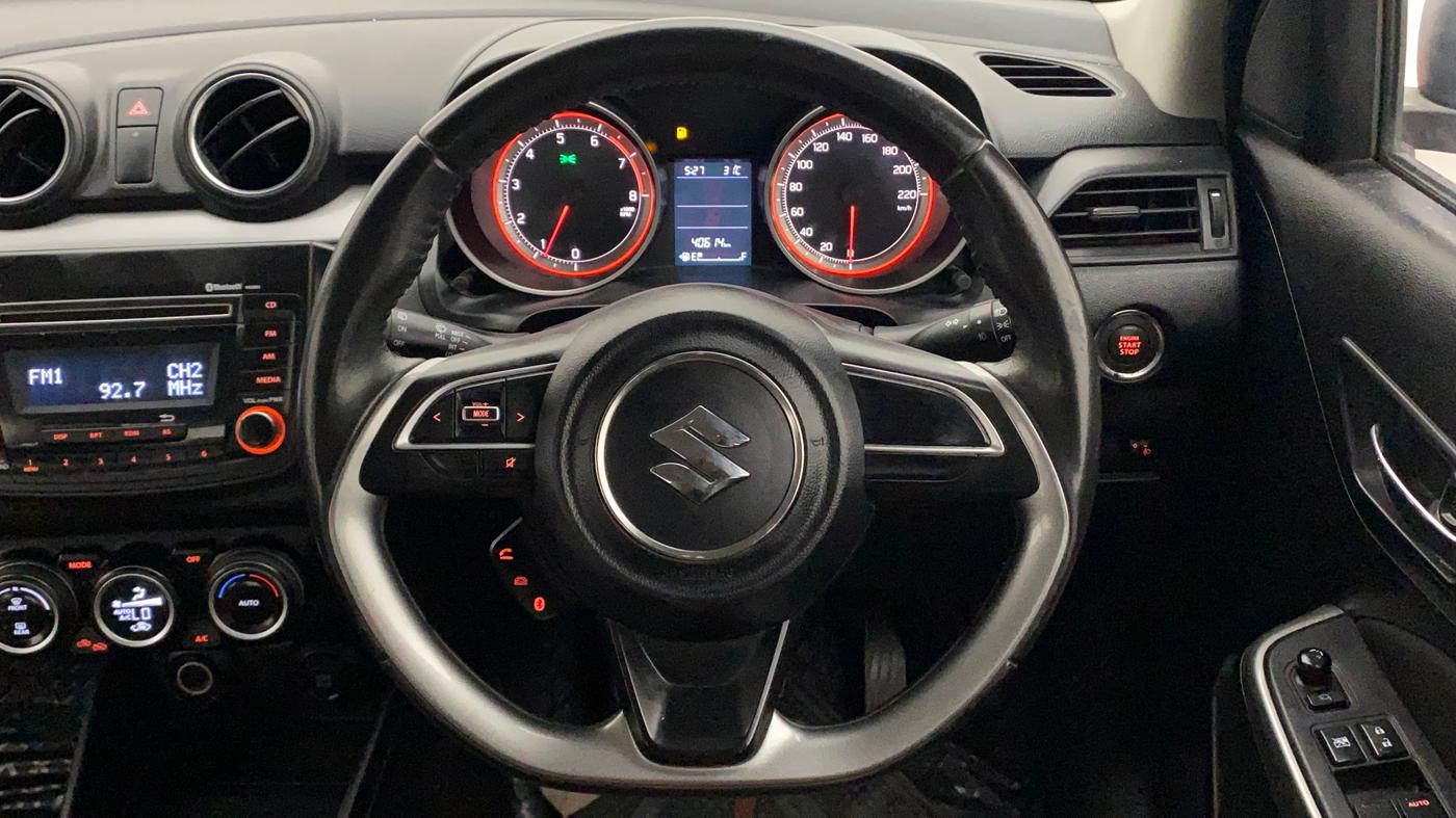 2019 Maruti Swift ZXI, Petrol, Manual, 41,099 km, Steering Wheel Close Up