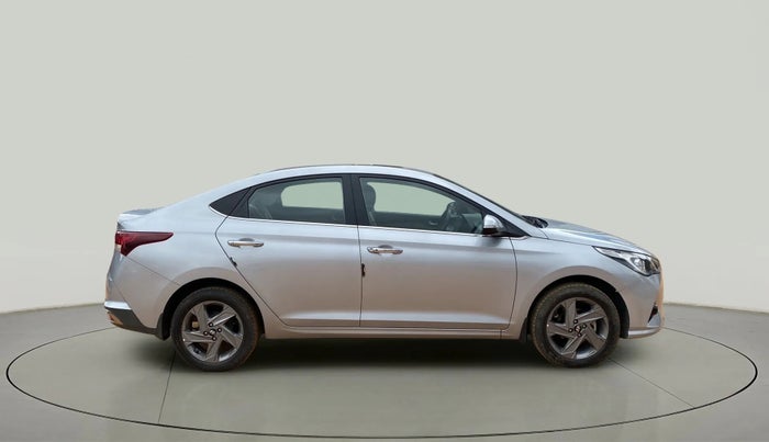 2020 Hyundai Verna SX 1.5 VTVT, Petrol, Manual, 26,145 km, Right Side View