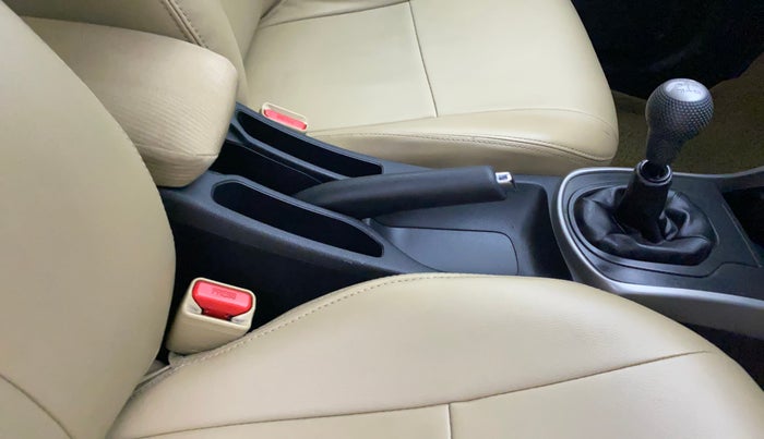 2017 Honda City 1.5L I-VTEC V MT, Petrol, Manual, 43,669 km, Gear Lever