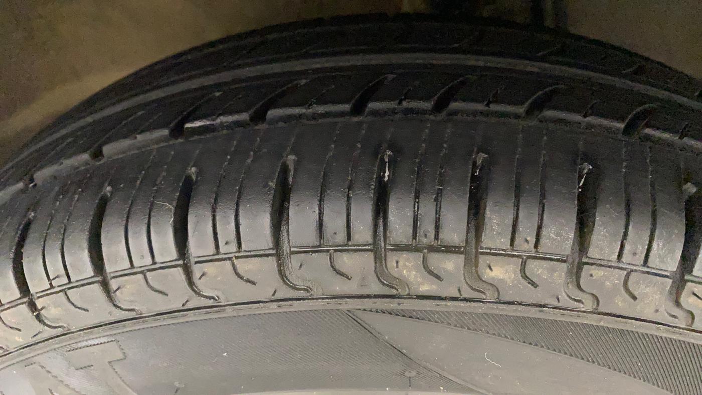 2018 Maruti Alto 800 VXI O, Petrol, Manual, 12,894 km, Left Front Tyre Tread