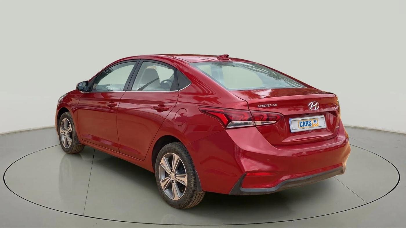 2017 Hyundai Verna 1.6 VTVT SX, Petrol, Manual, 61,978 km, Left Back Diagonal