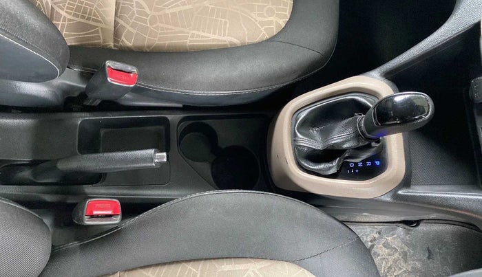 2015 Hyundai Grand i10 ASTA AT 1.2 KAPPA VTVT, Petrol, Automatic, 1,16,080 km, Gear Lever