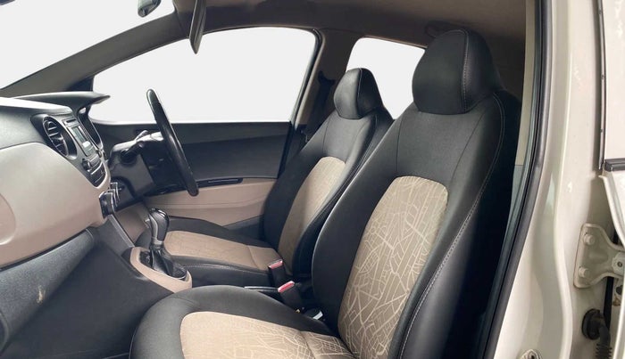 2015 Hyundai Grand i10 ASTA AT 1.2 KAPPA VTVT, Petrol, Automatic, 1,16,080 km, Right Side Front Door Cabin