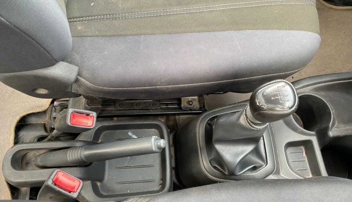 2019 Datsun Redi Go A, Petrol, Manual, 11,453 km, Gear Lever