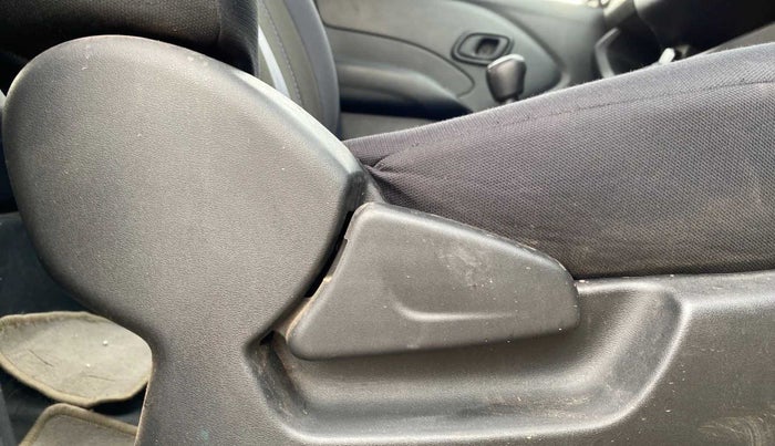 2019 Datsun Redi Go A, Petrol, Manual, 11,453 km, Driver Side Adjustment Panel