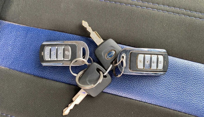 2019 Datsun Redi Go A, Petrol, Manual, 11,453 km, Key Close Up