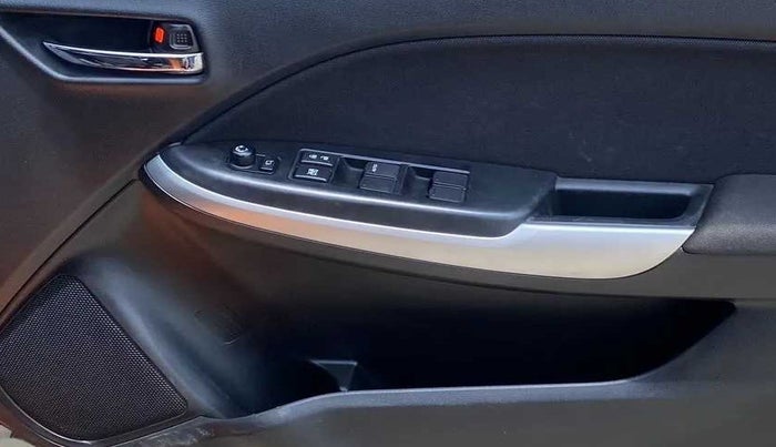 2016 Maruti Baleno DELTA PETROL 1.2, Petrol, Manual, 51,847 km, Driver Side Door Panels Control
