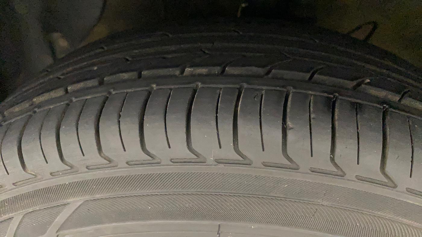 2019 Hyundai GRAND I10 NIOS SPORTZ 1.2 KAPPA VTVT, Petrol, Manual, 65,611 km, Left Front Tyre Tread