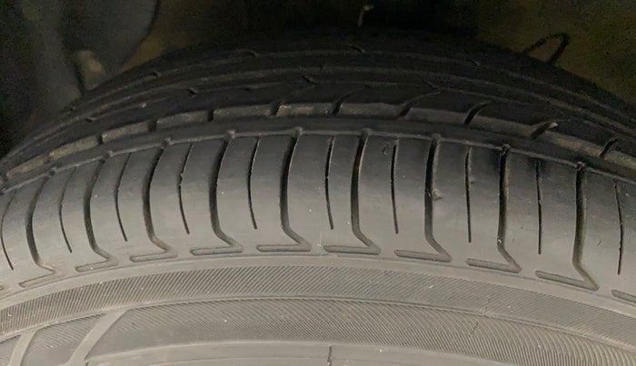 2019 Hyundai GRAND I10 NIOS SPORTZ 1.2 KAPPA VTVT, Petrol, Manual, 65,611 km, Left Front Tyre Tread