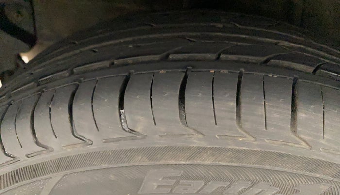 2019 Hyundai GRAND I10 NIOS SPORTZ 1.2 KAPPA VTVT, Petrol, Manual, 65,611 km, Right Rear Tyre Tread