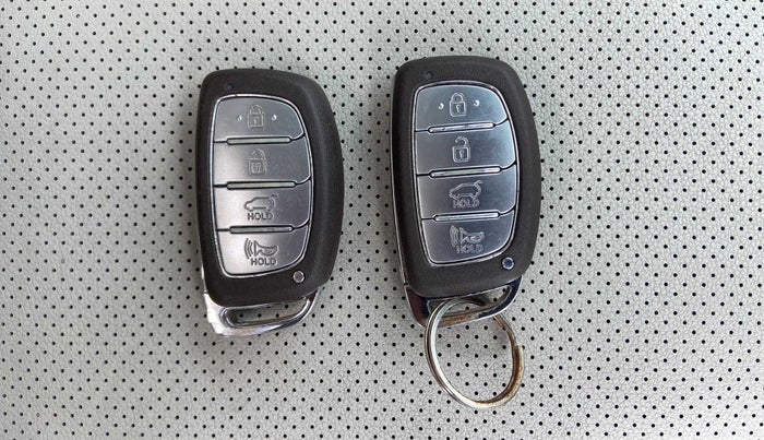 2020 Hyundai Creta SX (O) 1.5 DIESEL, Diesel, Manual, 13,553 km, Key Close Up