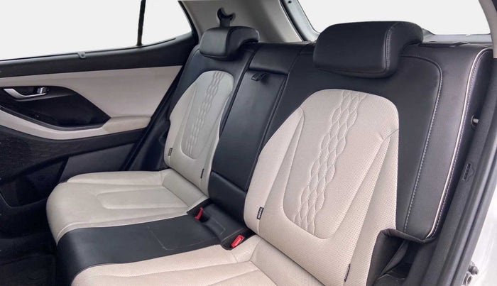 2020 Hyundai Creta SX (O) 1.5 DIESEL, Diesel, Manual, 13,553 km, Right Side Rear Door Cabin