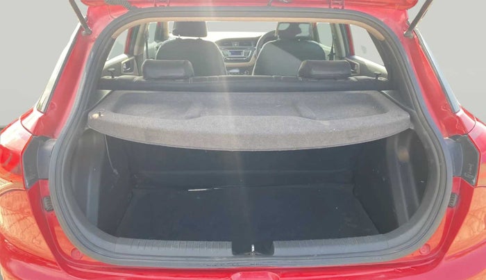 2016 Hyundai Elite i20 ASTA 1.2, Petrol, Manual, 53,788 km, Boot Inside