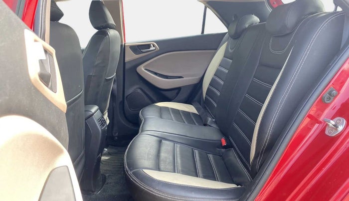 2016 Hyundai Elite i20 ASTA 1.2, Petrol, Manual, 53,788 km, Right Side Rear Door Cabin