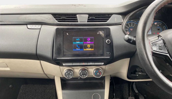 2022 Renault TRIBER RXT LIMITED EDITION, Petrol, Manual, 27,336 km, Air Conditioner