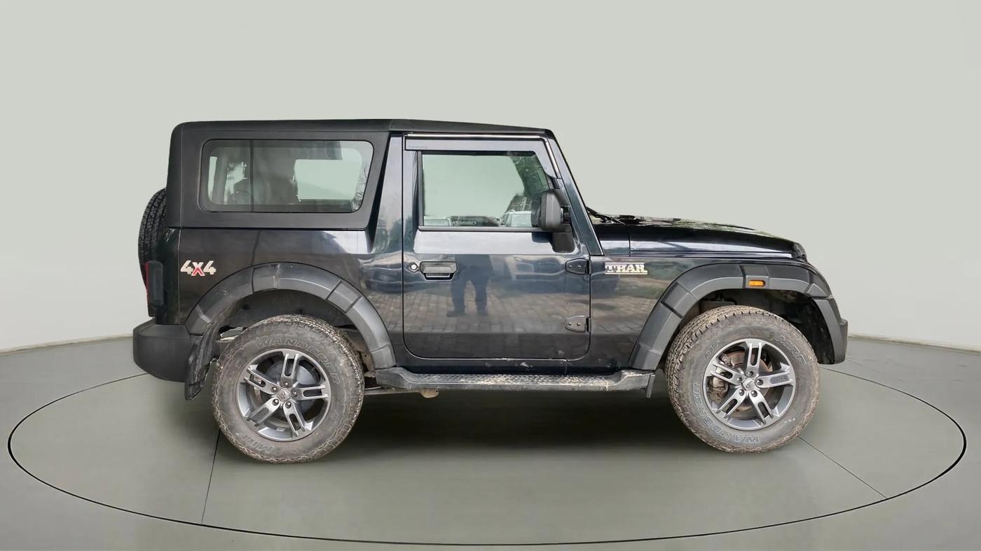 2022 Mahindra Thar LX HT PETROL 4WD MT, Petrol, Manual, 5,850 km, Right Side View