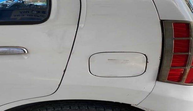 2017 Maruti Wagon R 1.0 VXI, Petrol, Manual, 68,703 km, Left quarter panel - Minor scratches