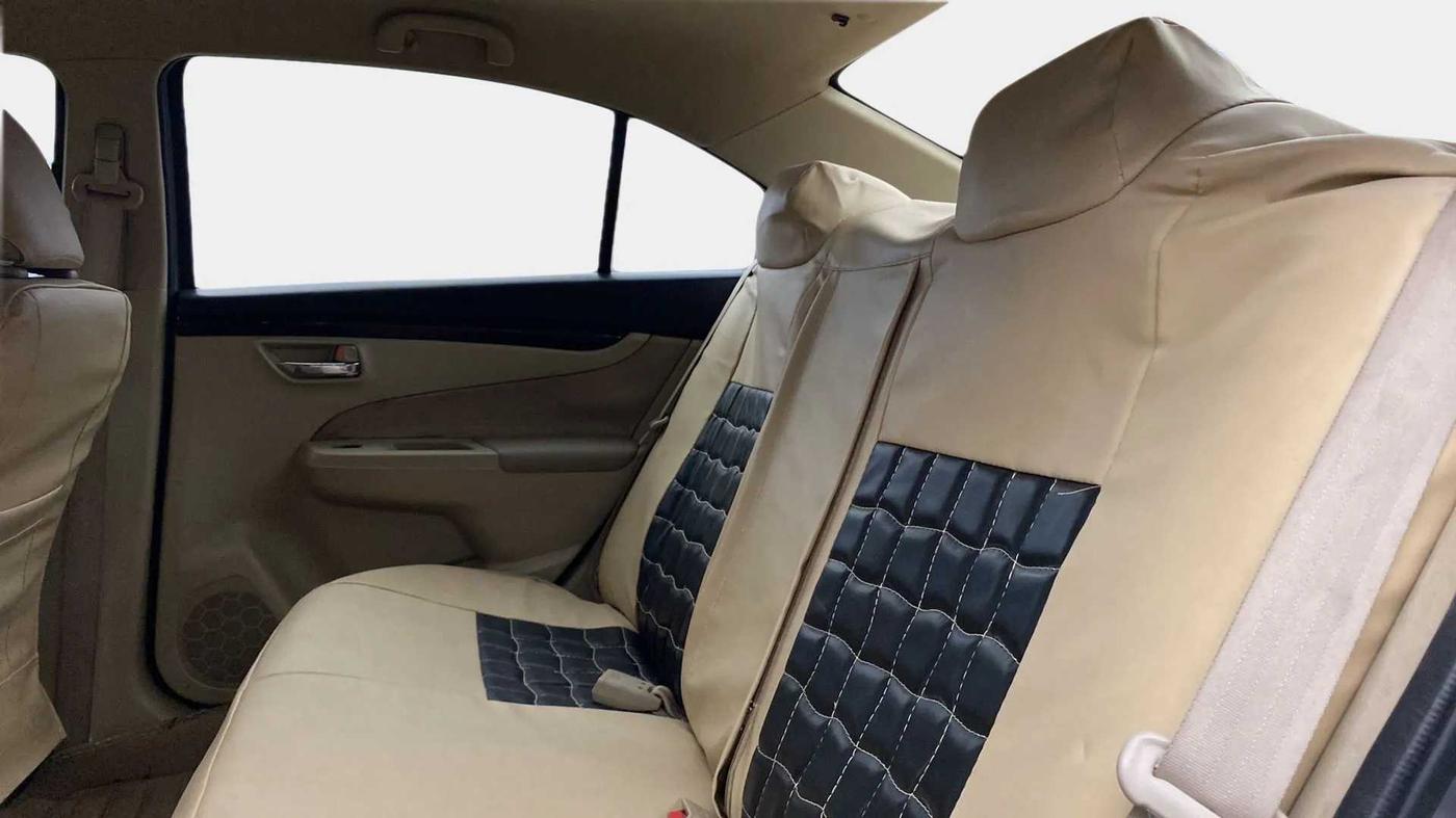 2016 Maruti Ciaz VXI+AT, Petrol, Automatic, 78,214 km, Right Side Rear Door Cabin