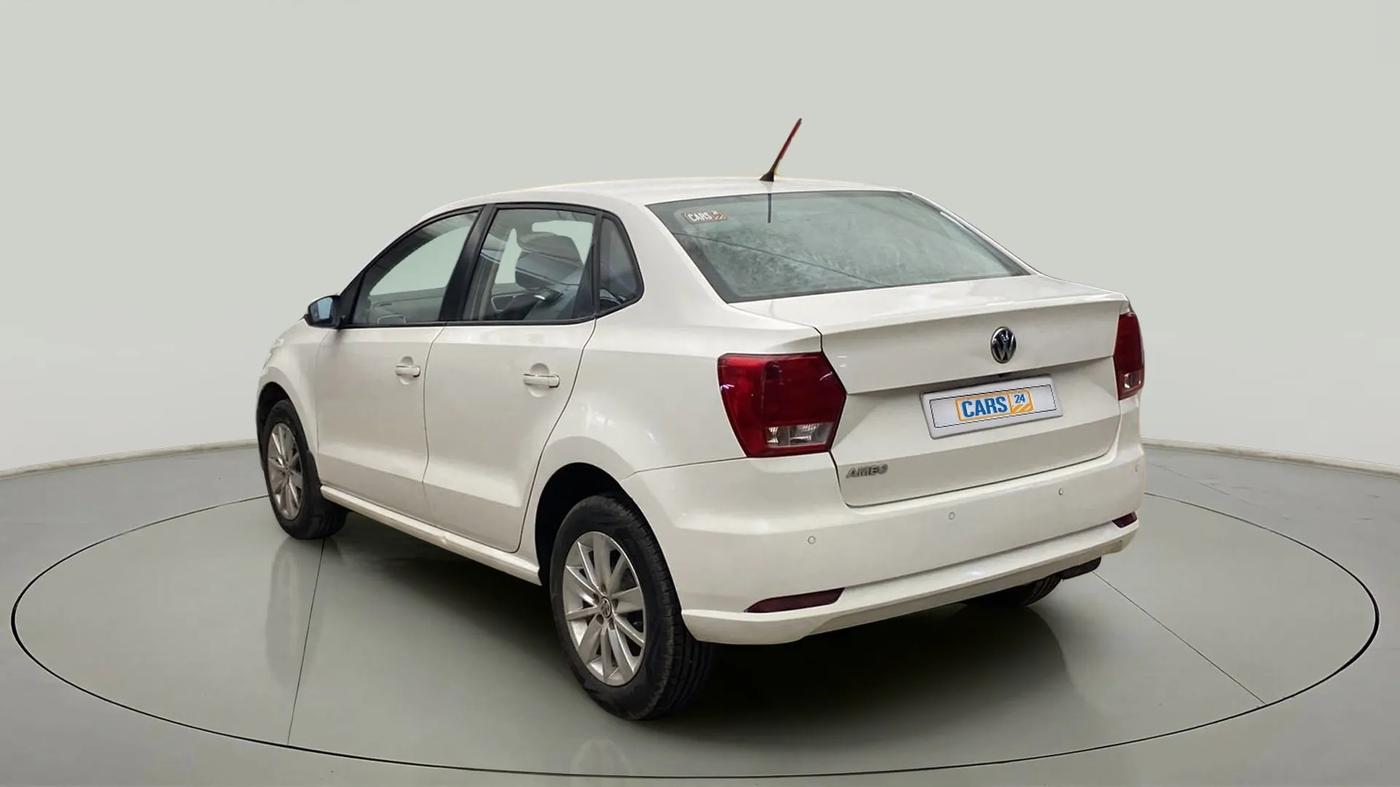 2016 Volkswagen Ameo HIGHLINE1.2L, Petrol, Manual, 62,935 km, Left Back Diagonal