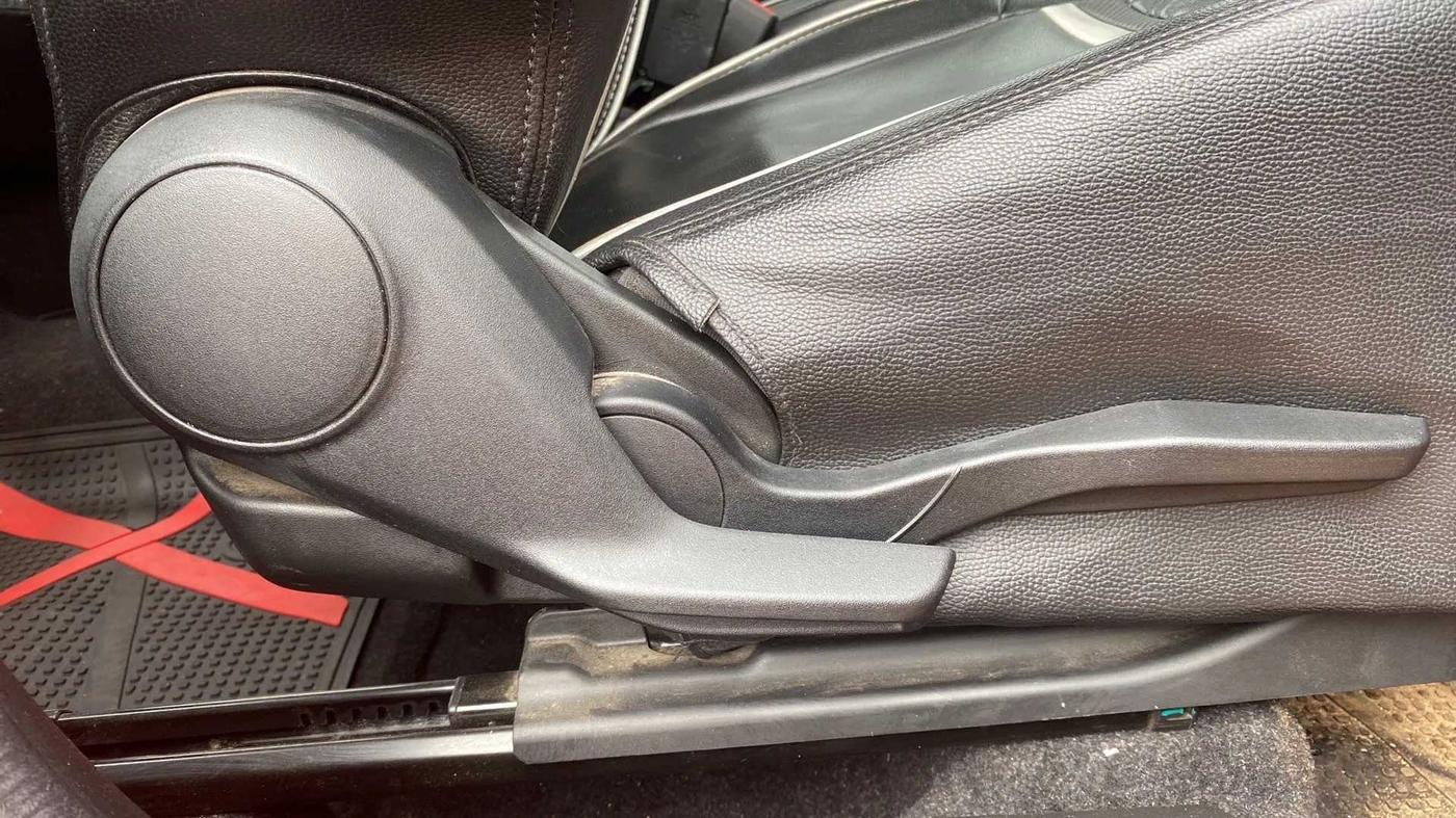 2020 Maruti Swift ZXI, Petrol, Manual, 54,755 km, Driver Side Adjustment Panel