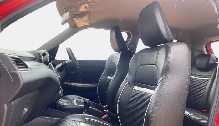 2020 Maruti Swift ZXI, Petrol, Manual, 54,755 km, Right Side Front Door Cabin