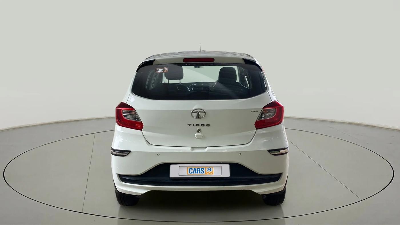2022 Tata Tiago XT CNG, CNG, Manual, 36,020 km, Back/Rear