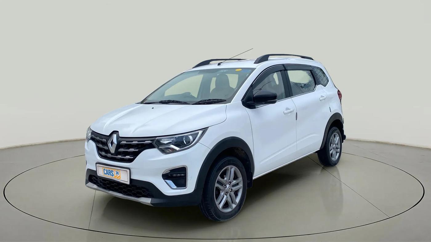 2022 Renault TRIBER RXZ, Petrol, Manual, 5,381 km, Left Front Diagonal