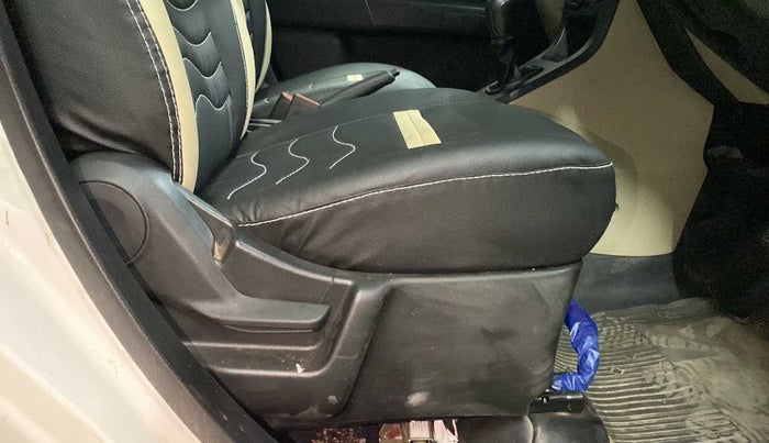 2021 Maruti New Wagon-R LXI CNG (O) 1.0, CNG, Manual, 35,167 km, Driver Side Adjustment Panel