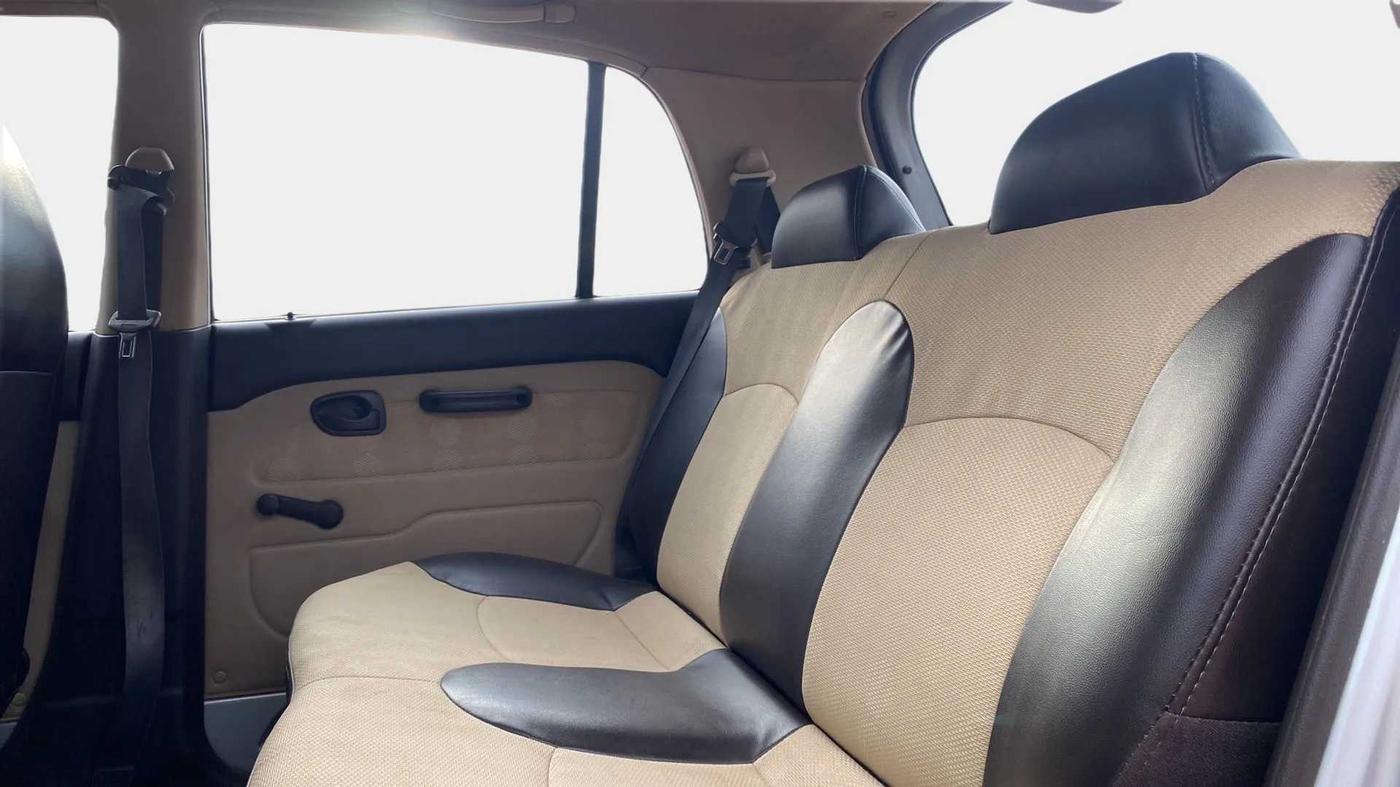 2012 Hyundai Santro Xing GL PLUS, Petrol, Manual, 83,661 km, Right Side Rear Door Cabin