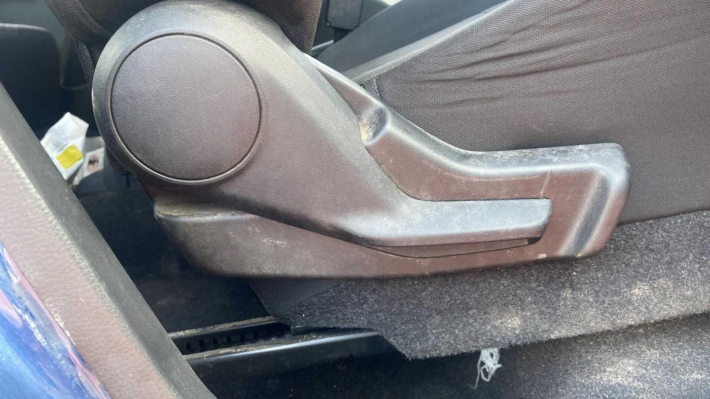 2020 Maruti IGNIS ZETA 1.2 AMT, Petrol, Automatic, 59,824 km, Driver Side Adjustment Panel