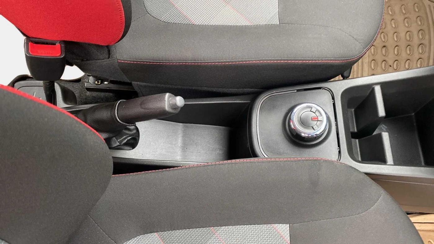 2020 Renault Kwid RXT 1.0 AMT (O), Petrol, Automatic, 17,254 km, Gear Lever