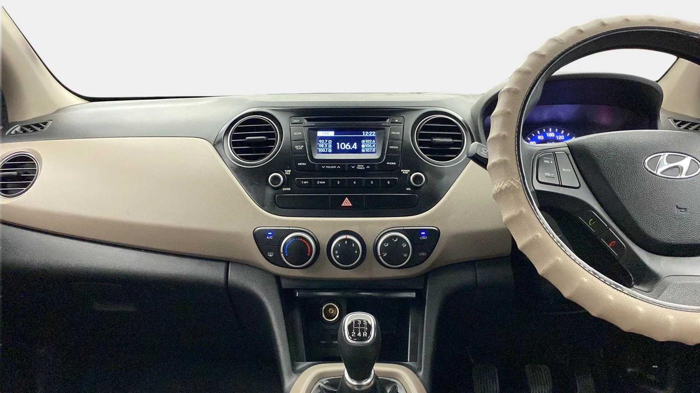 2015 Hyundai Xcent S (O) 1.2, Petrol, Manual, 66,161 km, Air Conditioner