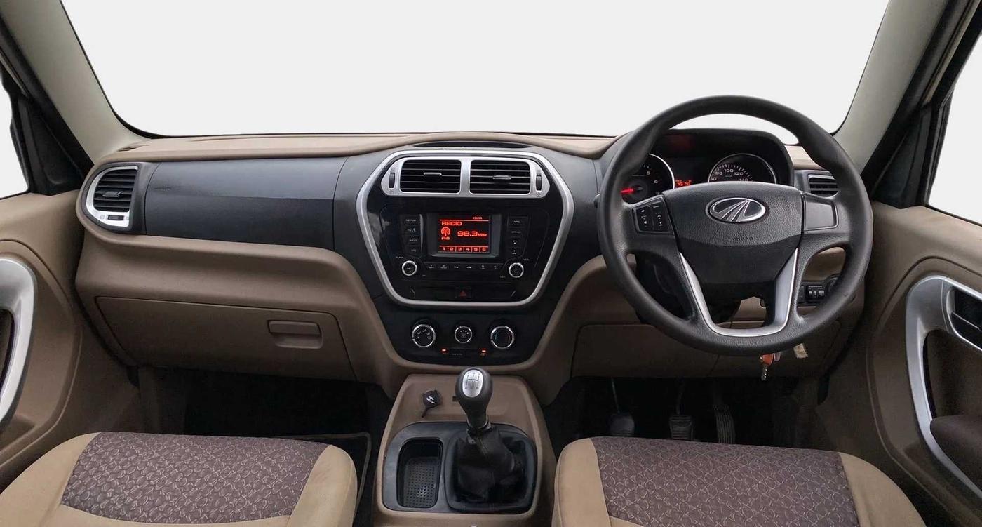 2016 Mahindra TUV300 T8, Diesel, Manual, 1,14,888 km, Dashboard