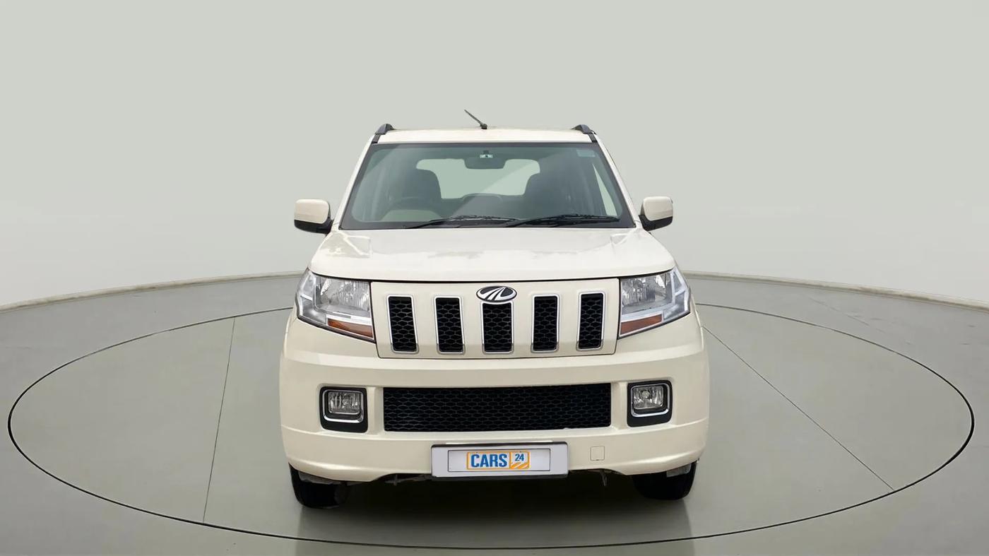 2016 Mahindra TUV300 T8, Diesel, Manual, 1,14,888 km, Front