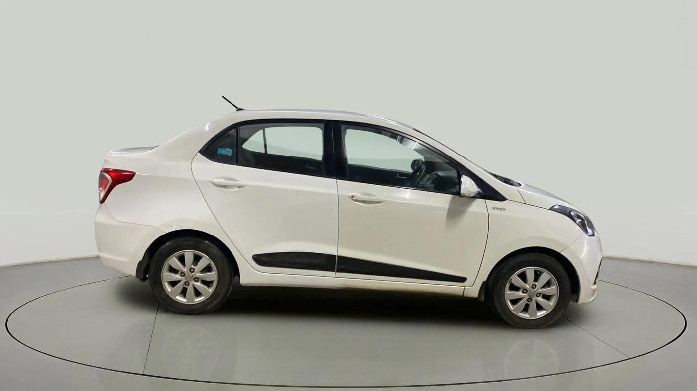 2015 Hyundai Xcent SX 1.2, Petrol, Manual, 78,311 km, Right Side View