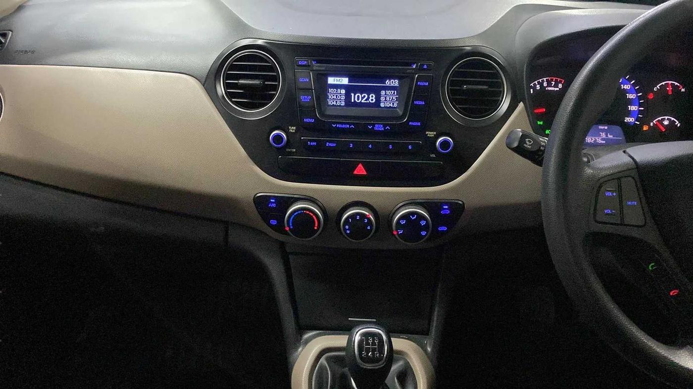 2015 Hyundai Xcent SX 1.2, Petrol, Manual, 78,311 km, Air Conditioner