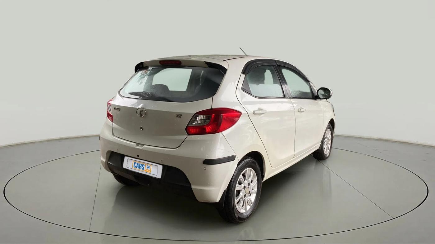 2018 Tata Tiago XZ PETROL, Petrol, Manual, 32,099 km, Right Back Diagonal