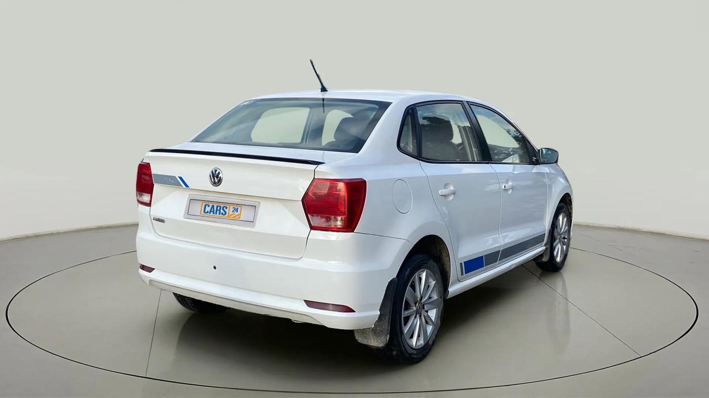 2017 Volkswagen Ameo COMFORTLINE 1.2L, Petrol, Manual, 92,997 km, Right Back Diagonal
