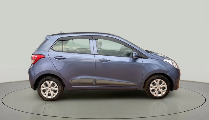 2015 Hyundai Grand i10 SPORTZ 1.2 KAPPA VTVT, Petrol, Manual, 62,247 km, Right Side View