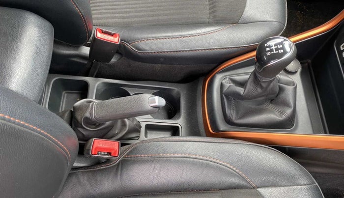 2021 Ford Ecosport TITANIUM 1.5 SPORTS(SUNROOF) PETROL, Petrol, Manual, 19,893 km, Gear Lever