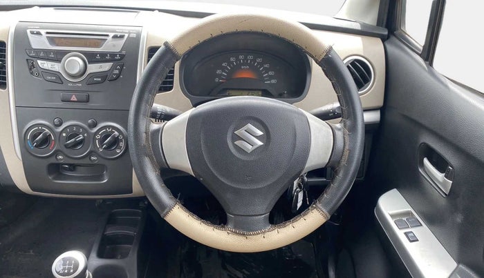 2013 Maruti Wagon R 1.0 LXI, Petrol, Manual, 27,075 km, Steering Wheel Close Up