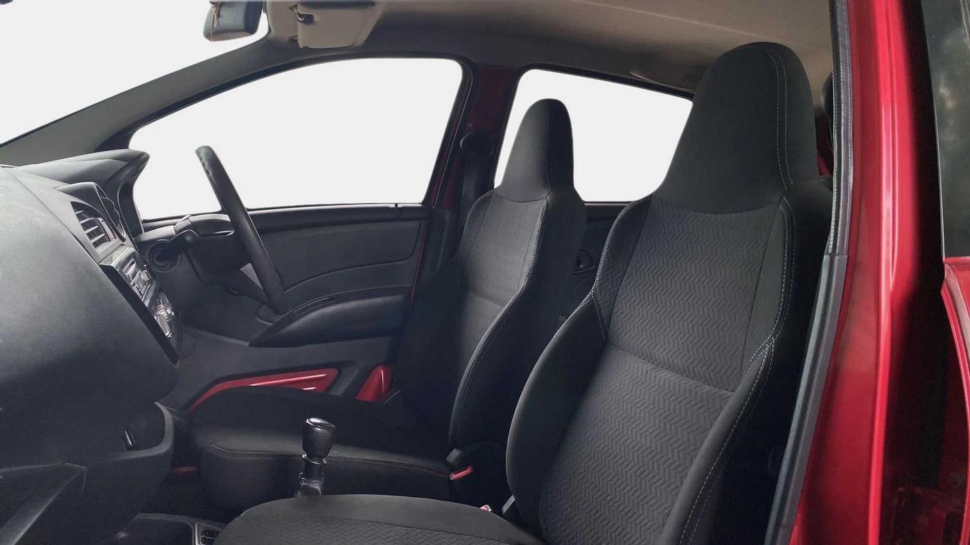 2017 Datsun Redi Go T (O), Petrol, Manual, 17,519 km, Right Side Front Door Cabin