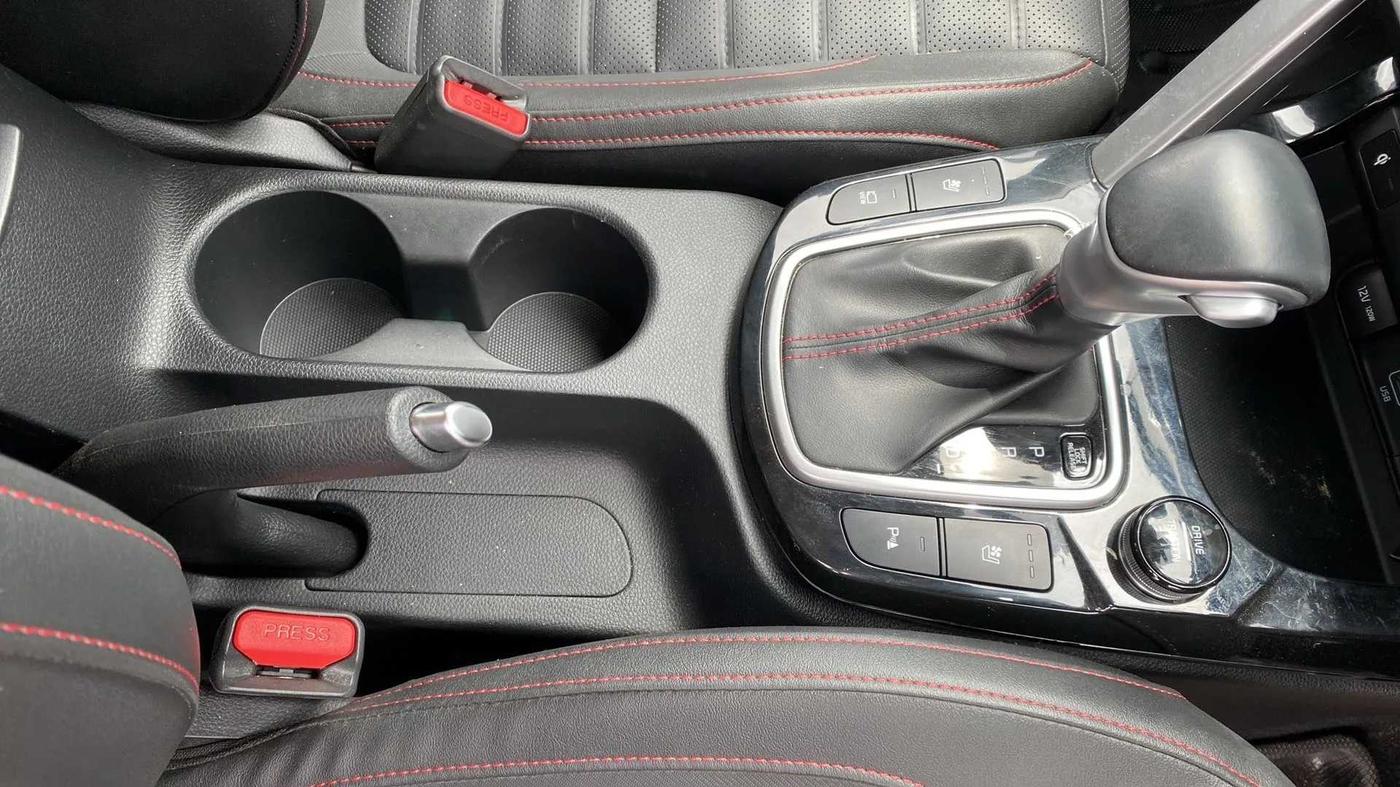 2021 KIA SELTOS GTX PLUS DCT 1.4 PETROL, Petrol, Automatic, 14,763 km, Gear Lever