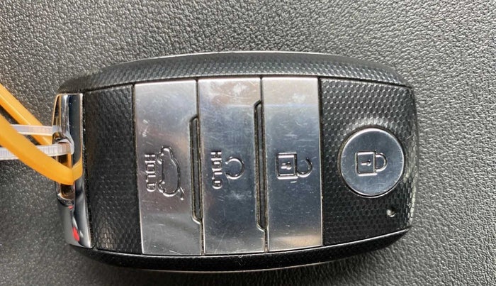 2021 KIA SELTOS GTX PLUS DCT 1.4 PETROL, Petrol, Automatic, 14,763 km, Key Close Up