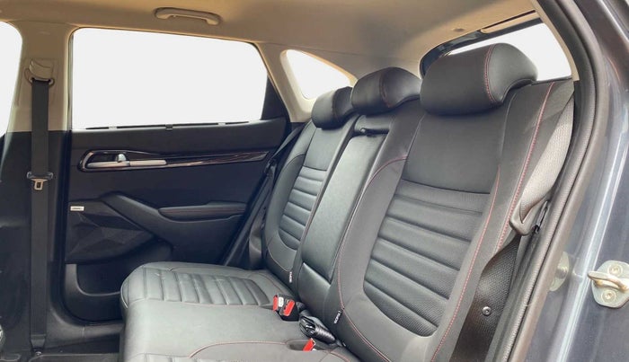 2021 KIA SELTOS GTX PLUS DCT 1.4 PETROL, Petrol, Automatic, 14,763 km, Right Side Rear Door Cabin