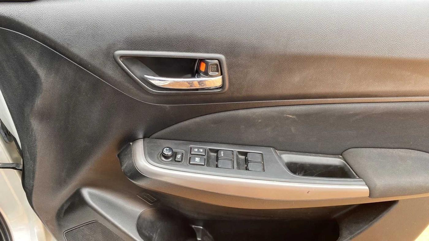 2021 Maruti Swift ZXI PLUS, Petrol, Manual, 14,798 km, Driver Side Door Panels Control